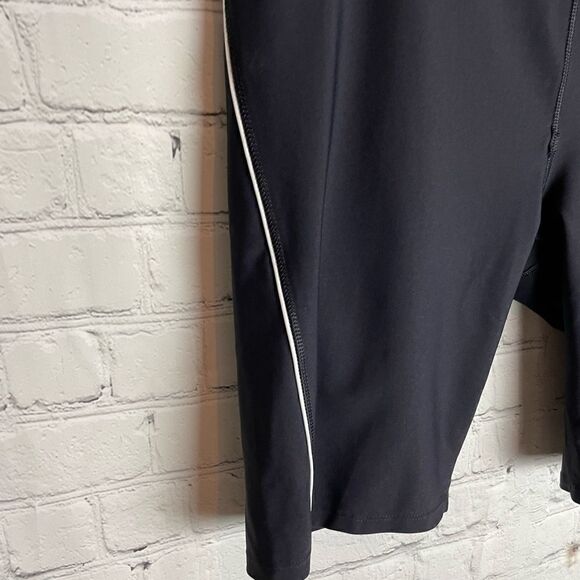 SAUCONY WOMEN'S FORTIFY 8" SHORT LARGE - Picture 3 of 14